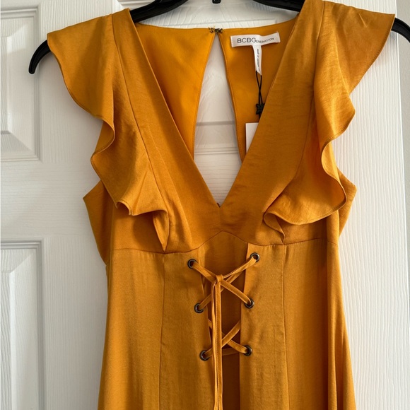BCBG Maxi Sun Dress - Picture 2 of 4